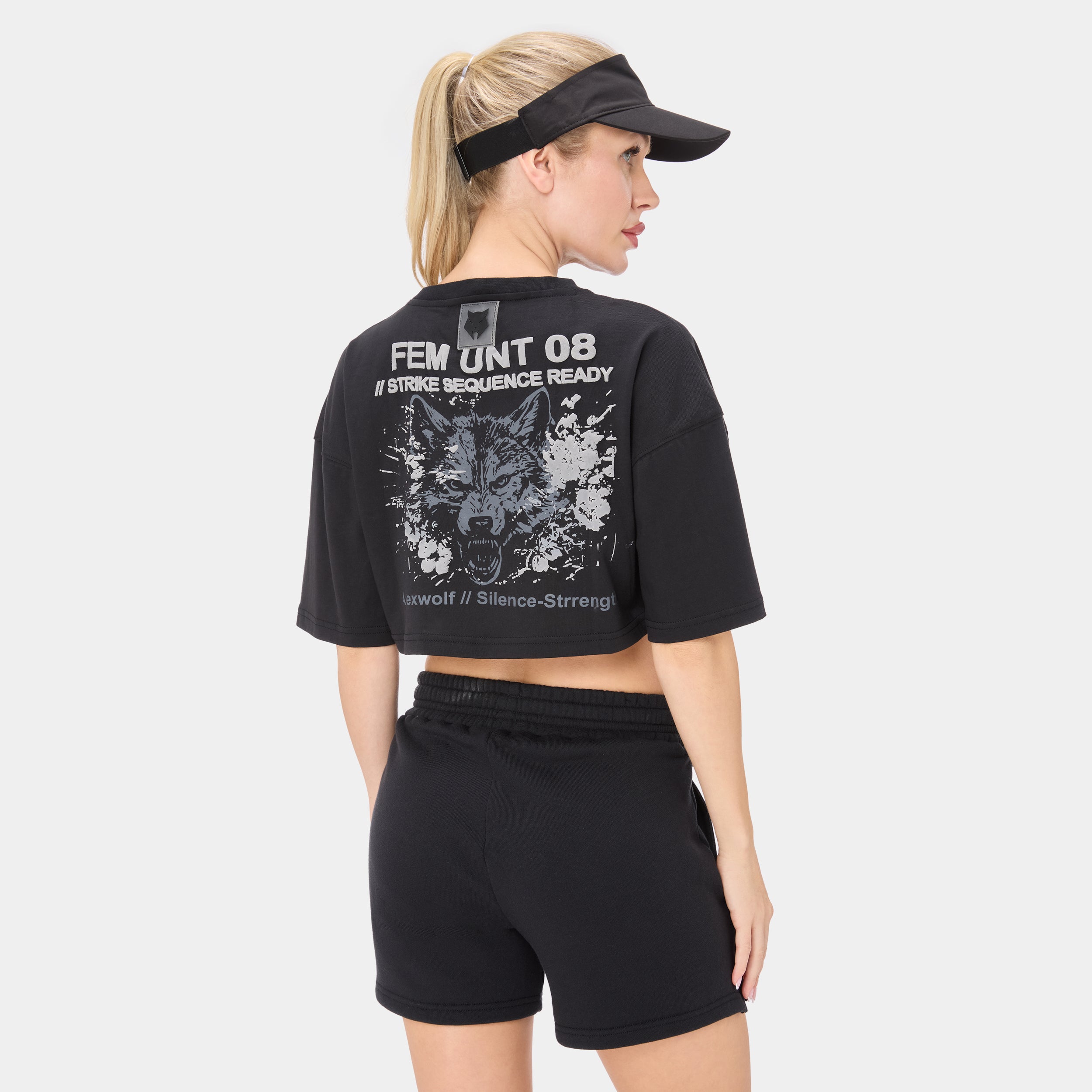 ALPHAFEM.08 CROP TOP — WAR BLACK