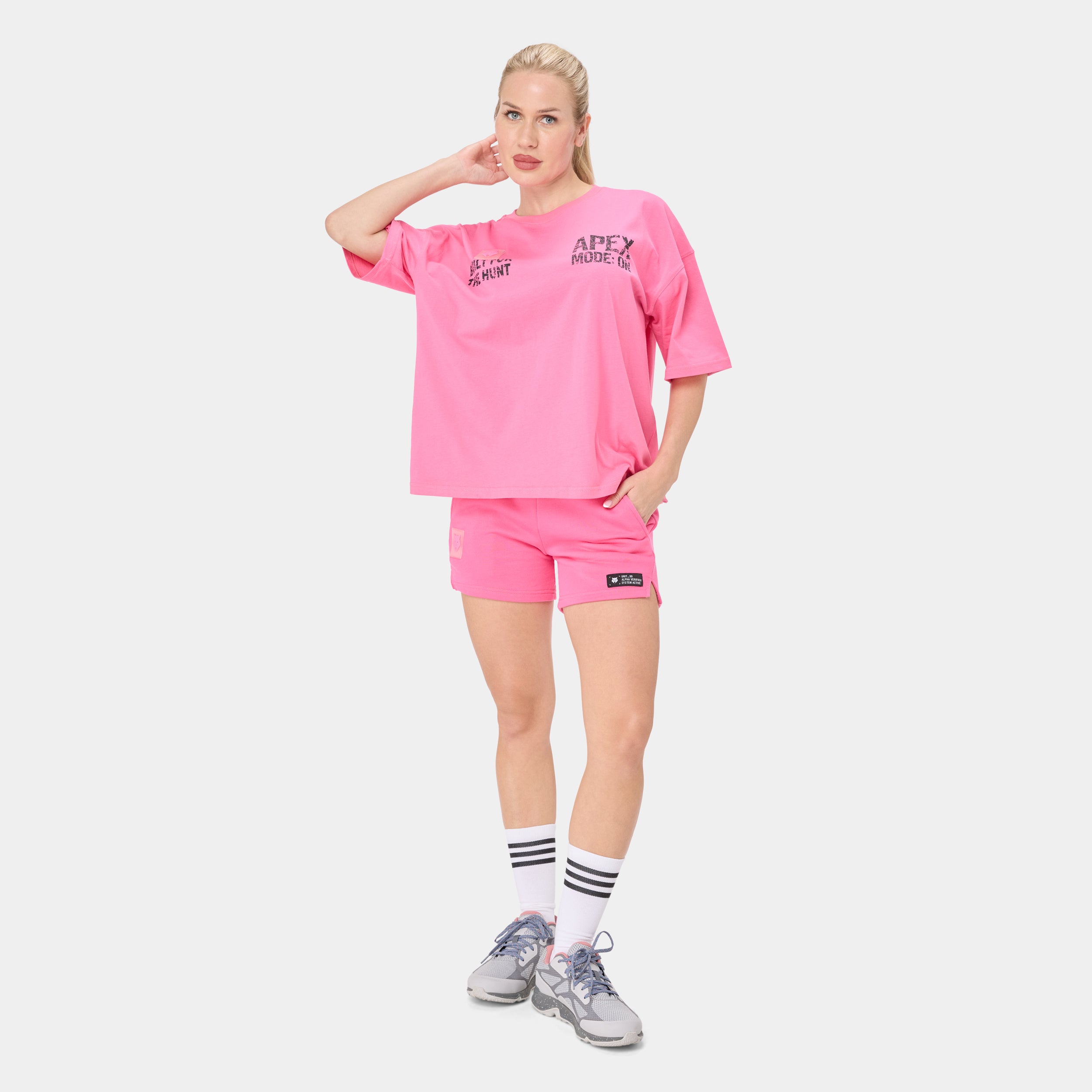 APEXMODE OVERSIZED T-SHIRT — ALPHA ROSE — alternate angle/detail