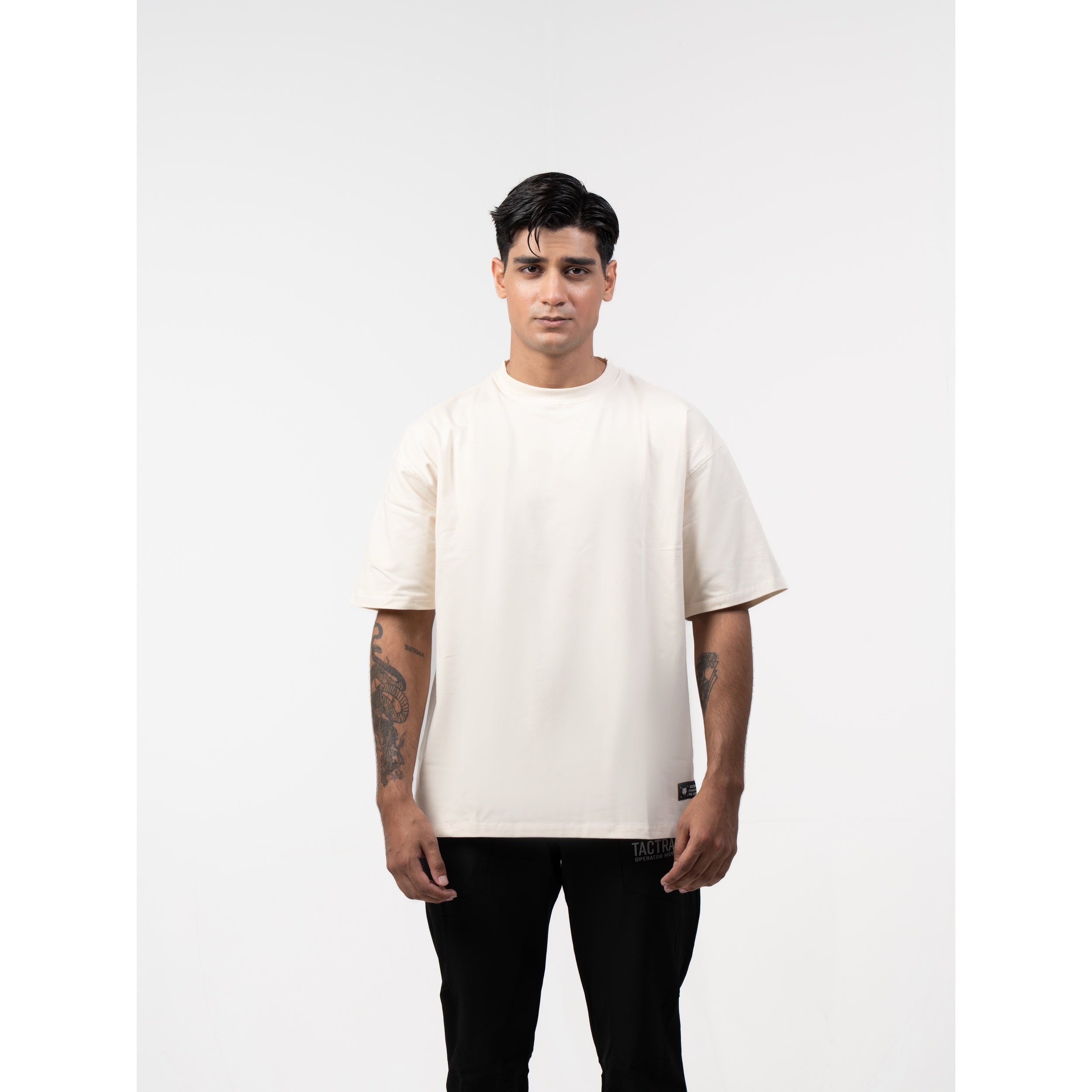 WOLFMODE_77 OVERSIZED TEE — BONE DUST