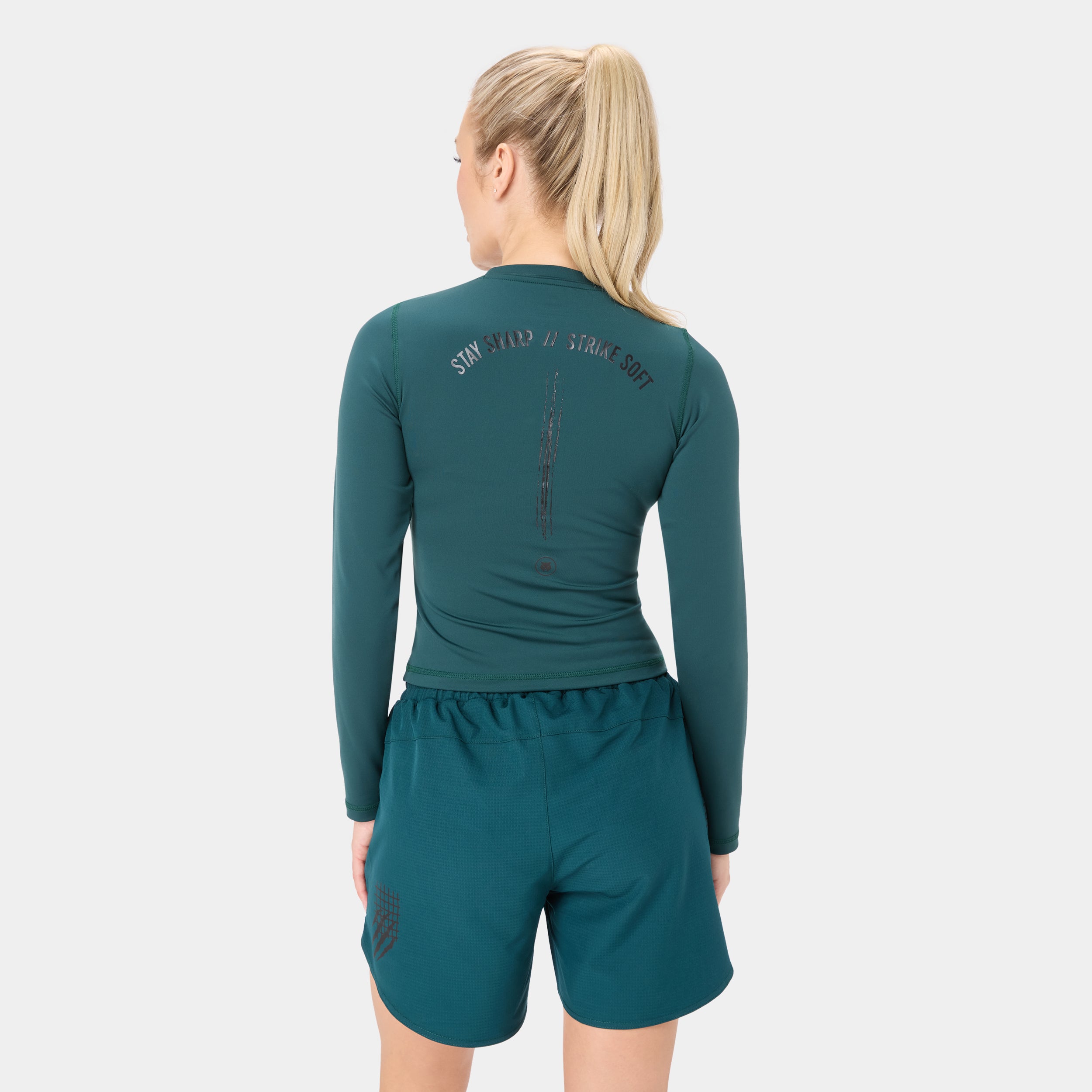 CTRLFORM_03 LONG SLEEVE TOP — ALPHA FOREST Black - ApexWolf Canadian Tactical Performance Wear