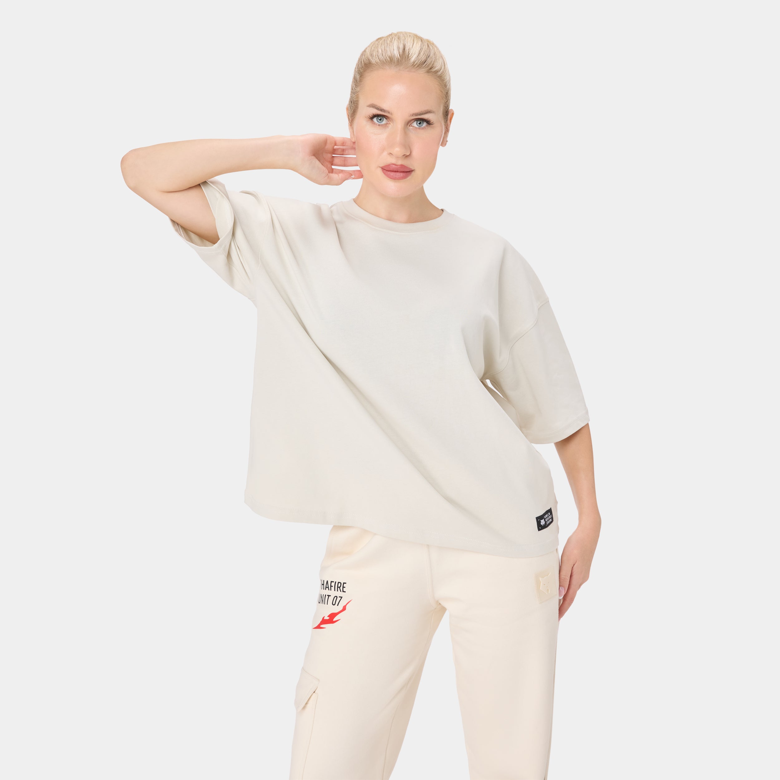 SHEWOLF_09 OVERSIZED TEE — TACTICAL BIEGE