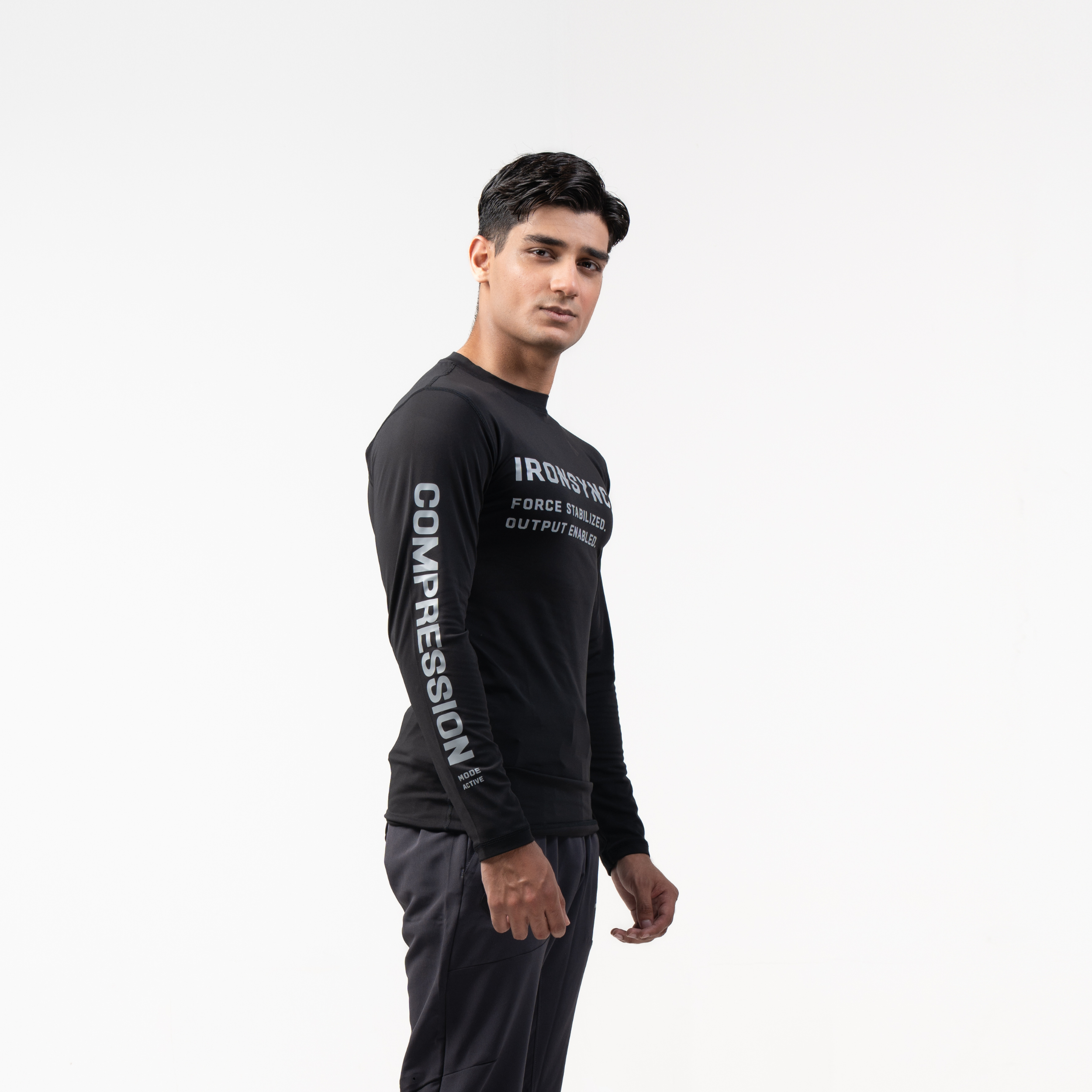 Ironsync_11 - war black