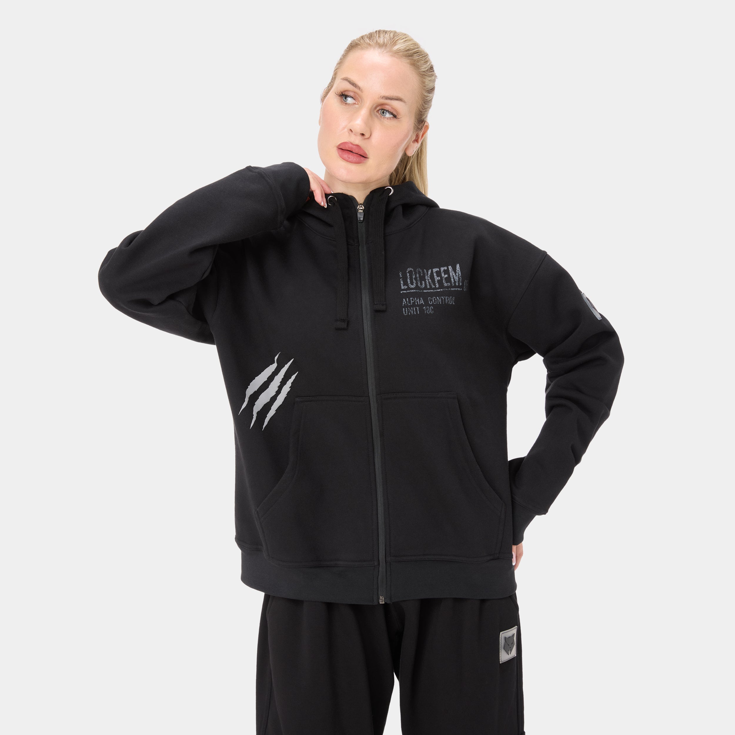 LOCKFEM_05 HOODIE — WAR BLACK