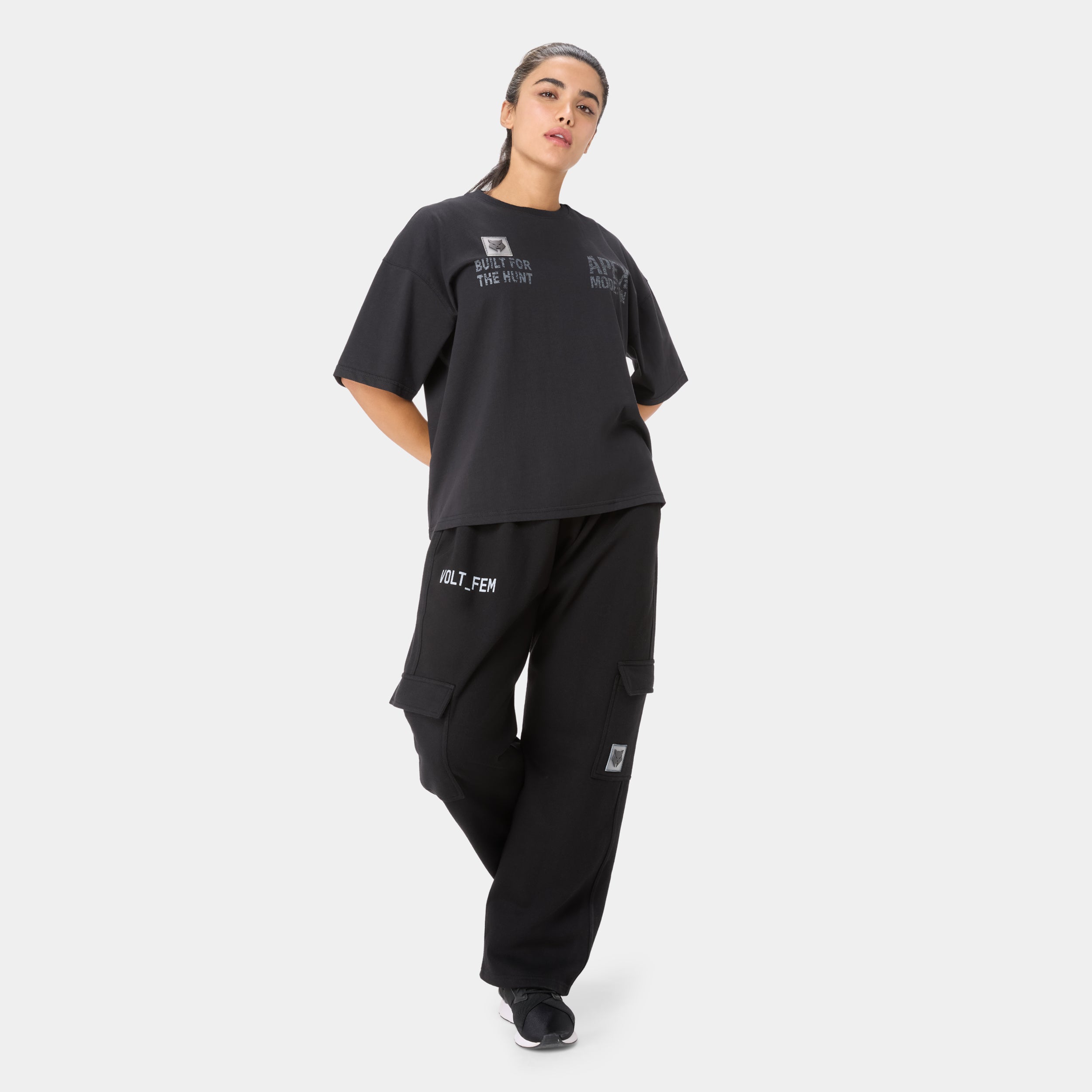 VOLTFEM_77 CARGO BOTTOM — WAR BLACK